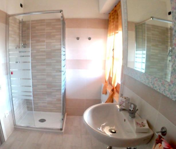 Casa Andreana Bed & Breakfast Uri Exterior foto
